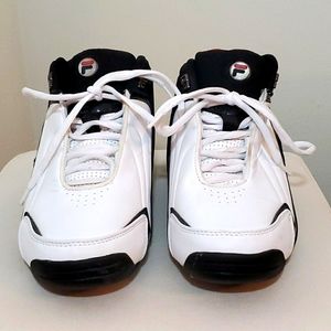 Fila sport shoes